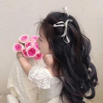 过气明星隐婚生子，服务器被挤瘫痪，一夜之间引热议